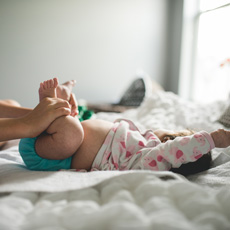 Guide des coliques Similac® : comment soulager et nourrir votre bébé 
